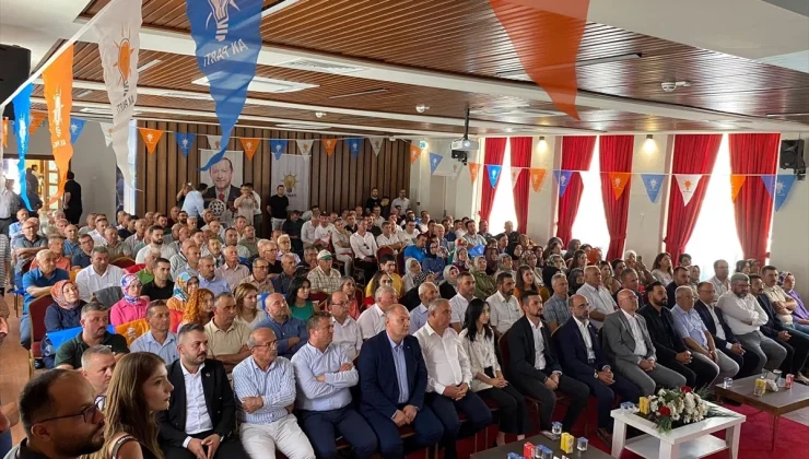 Antalya ve Burdur’da AK Parti’nin 23. kuruluş yıl dönümü kutlandı