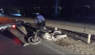 Malatya’da Otomobil ve Motosiklet Çarpıştı: 1 Ölü, 2 Yaralı